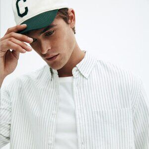 H&M Men’s White & Gray Pinstripe Oxford Casual Shirt – Size Small | Regular Fit